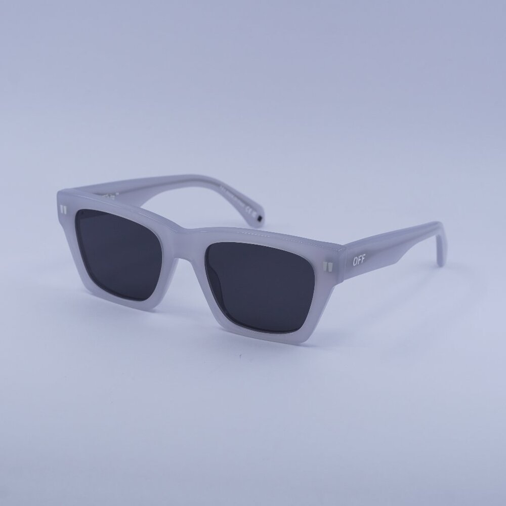 Off-White OOERI13X VALDEZ 0907 Sunglasses Grey Square Frame, Dark Grey Lenses